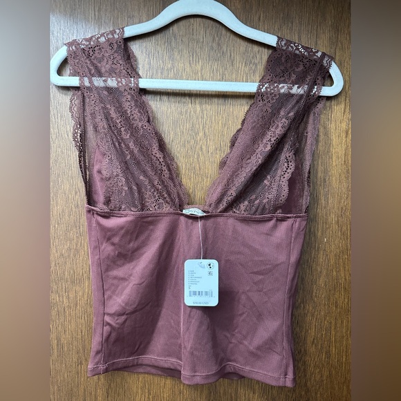 Free People Intimately Brown Lace Power Play Cami NWT - Picture 3 of 5